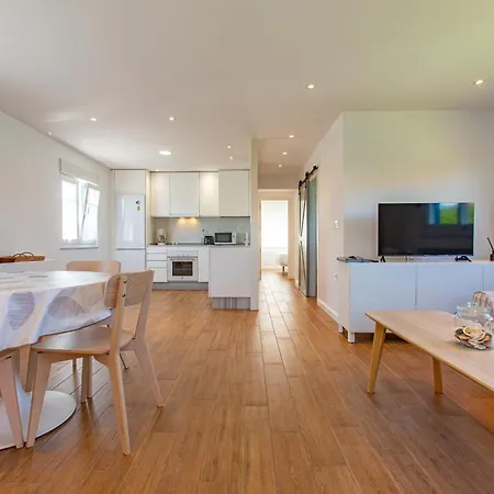 Tolombreo Casa Chuchi بيت للعطل *